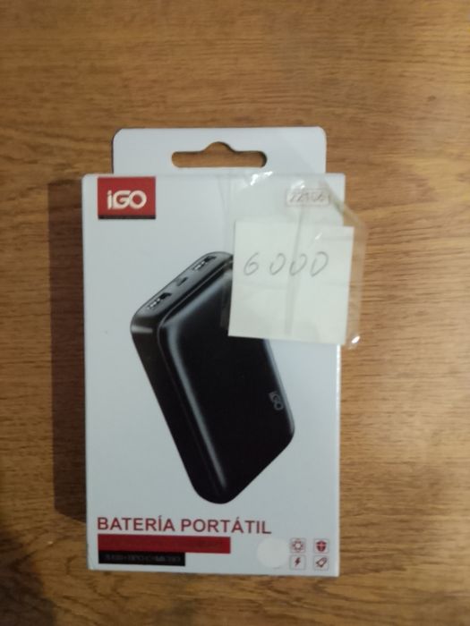 Наушники и power bank выбор есть