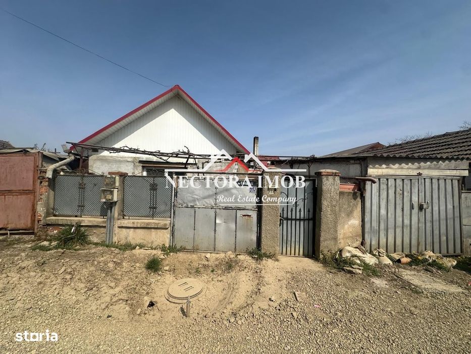 NECTORA IMOB Exclusivitate-Casa 4 camere, Zona Episcopia, 111 mp,Curte