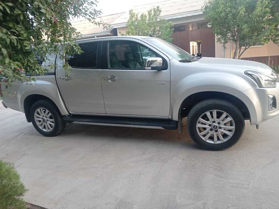 Пикап D-max Oksus
D-max Oksus