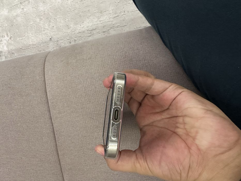 iPhone 16 pro 256 гб серый