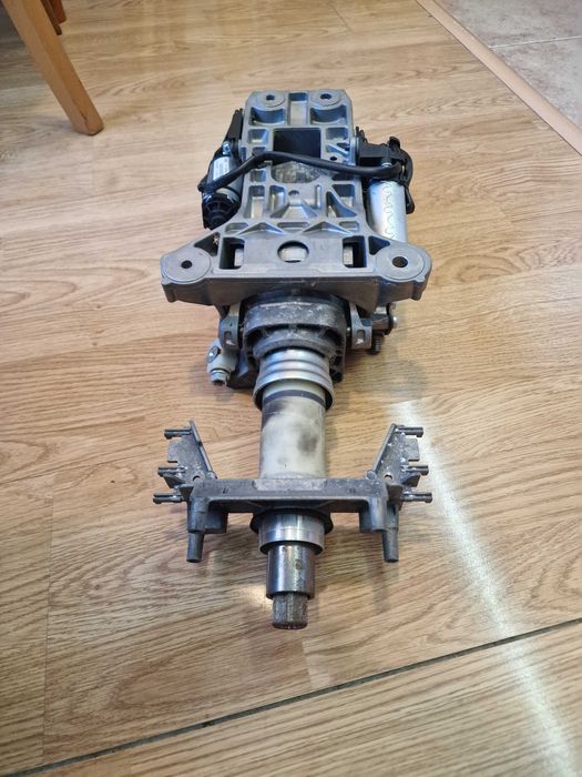 Кормилна колона за BMW F-серия - електрическа