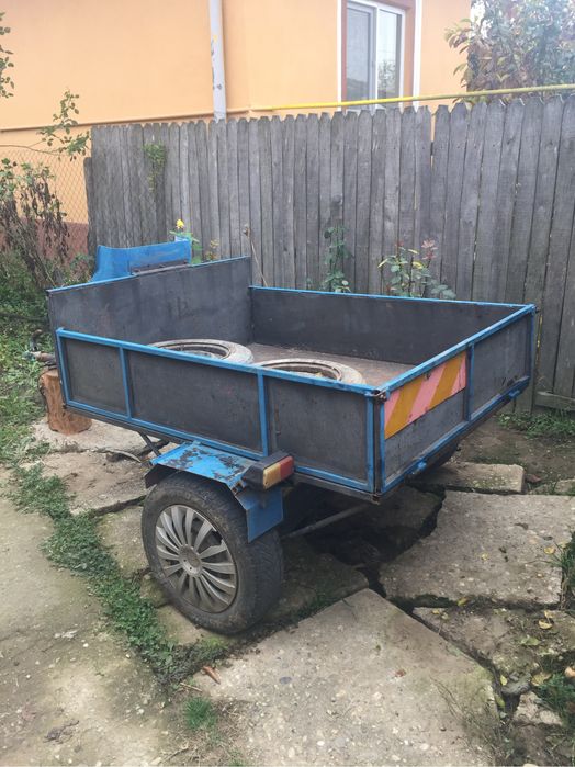 Vand remorca pentru masina sau motocultor