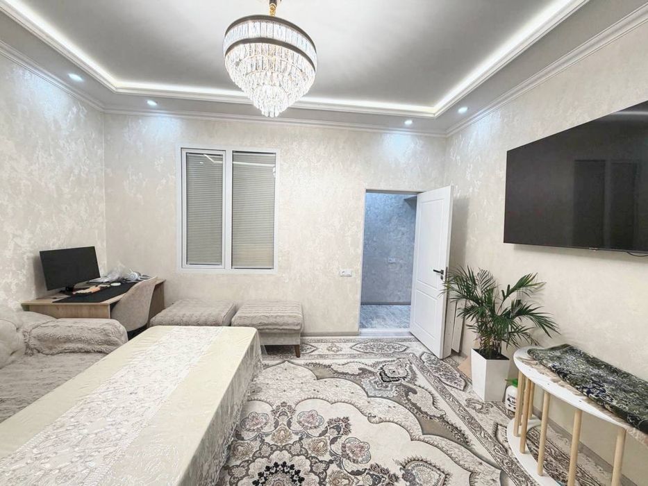 Учтепинский район, 1-этаж новостройка 13-квартал  70 квм