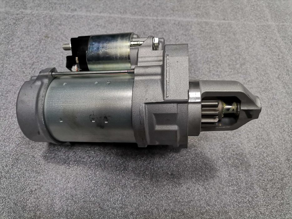 Нов стартер 8657337 OE BMW F90 G30 G11 G12 G70 G16 X5 G05 G06 X7 G07