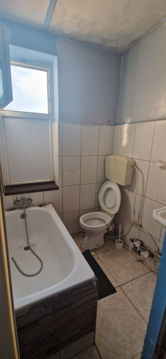Vând garsonieră CET