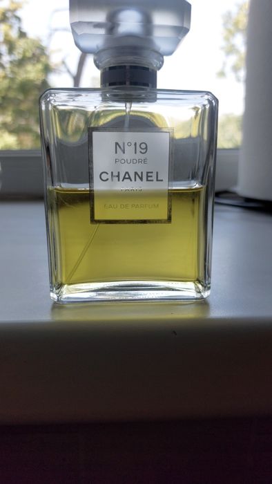 Chanel#19 Poudre