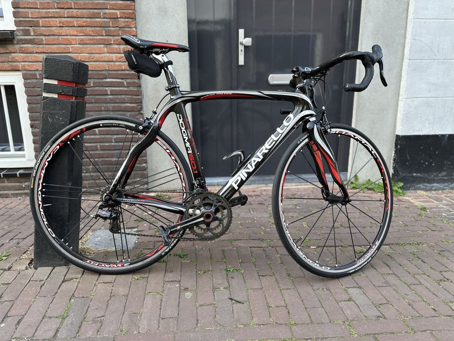 шосеен велосипед Pinarello Dogma 60.1