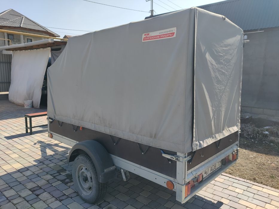Прицеп легковой Крепыш 2.5 с тентом