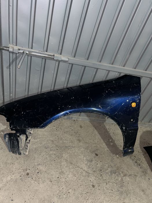 Продам капот, крыло, бампер передний