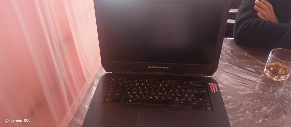 Dell Alienware 15 i7-4720HQ 8GB RAM 512GB SSD