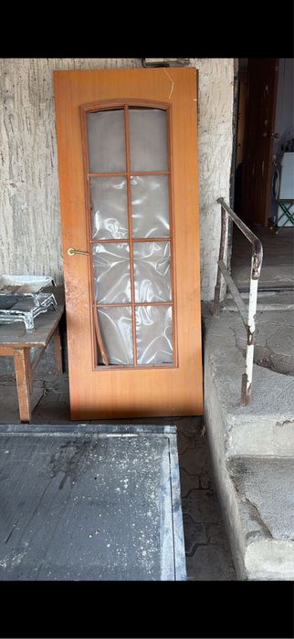 Продам межкомнатные двери