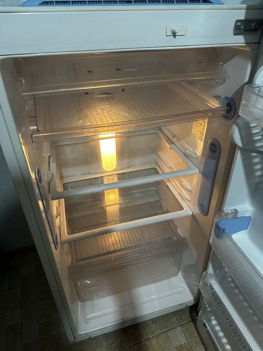 Продается холодильник