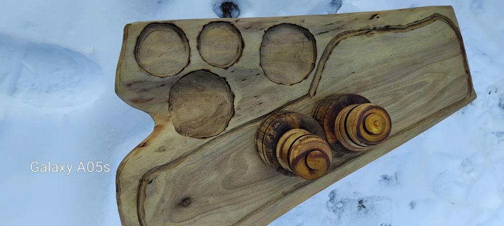 Дъска за Мезе със Солнички