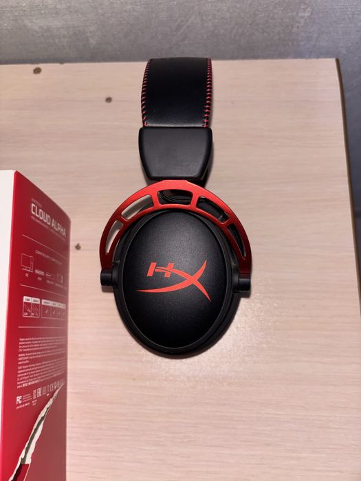 Продам б/у наушники HyperX Cloud Alpha в отличном состоянии
