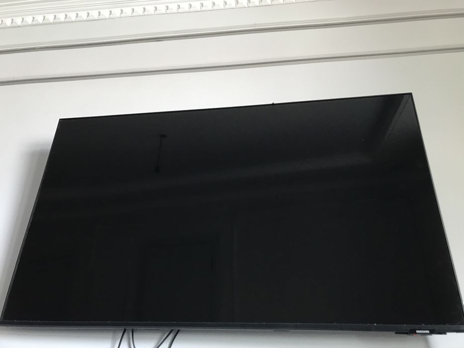 Продам телевизор