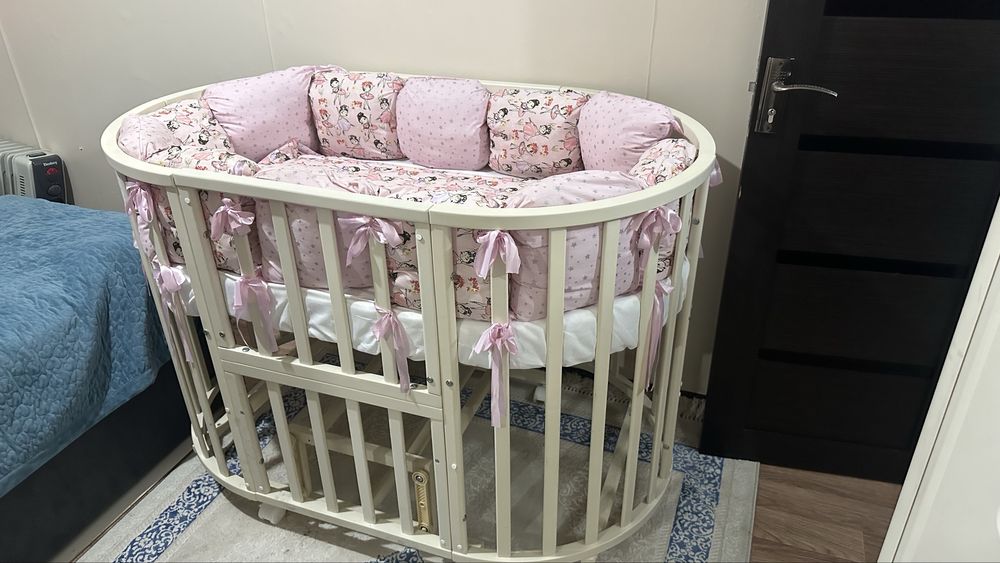 Продам манеж- кровать