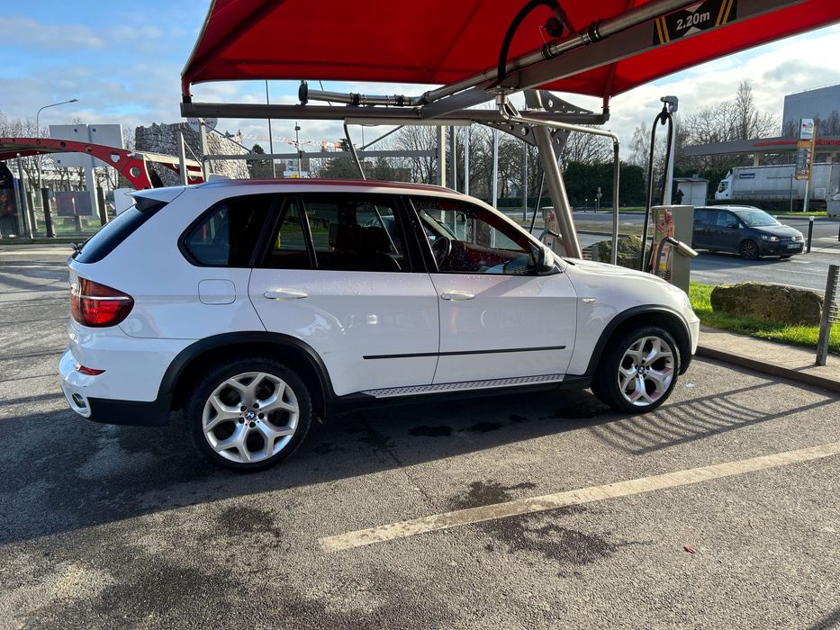 Vând BMW X5 /40D 306 cai