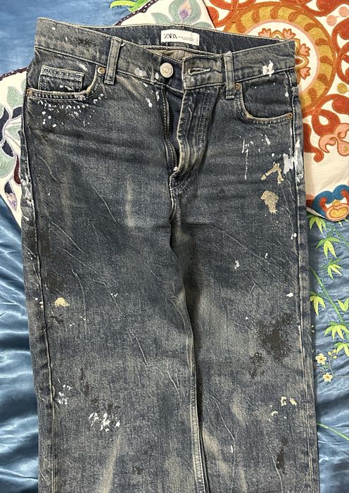 Джинсы ZARA с эффектом потертостей