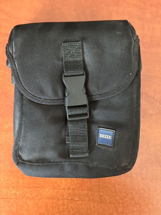 Продам бинокль  Zeiss Victory RF