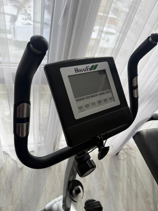 Велотренажёр Housefit