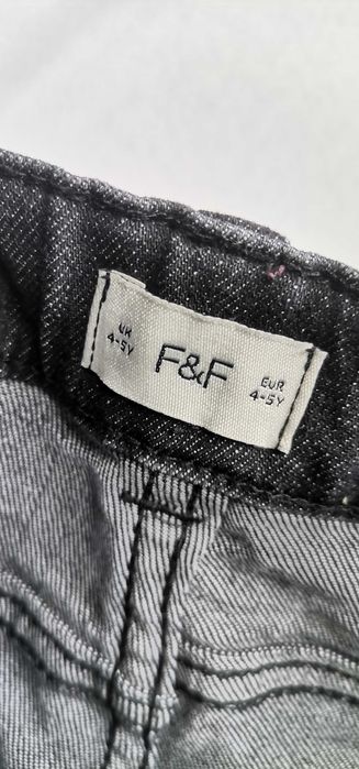 Blugi fete F&F slim fit mărimea 4-5 ani 110cm negri ca noi