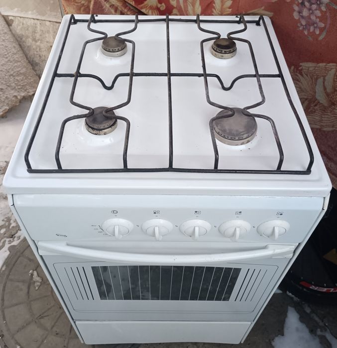 Газовая плита продаётся