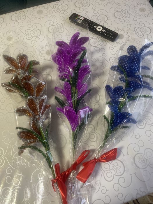 Продаеться цветы ручной работы!!!