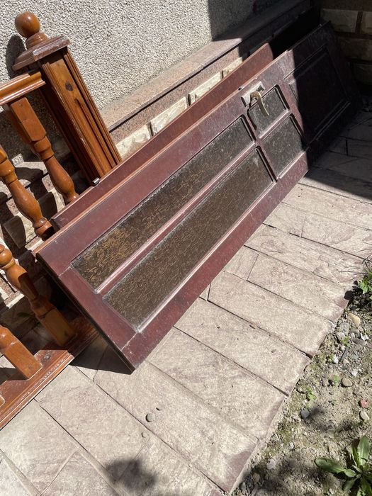 Доски , двери , деревяшки