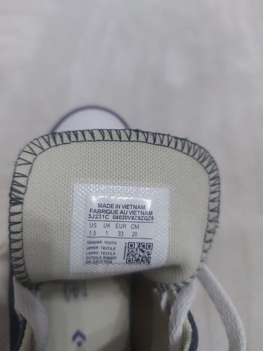 Продаётся детская обувь