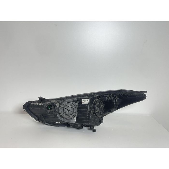 Преден десен фар за hyundai i30 - 92102-a6100
