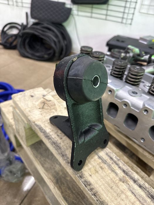 Кронштейн кабины на газель задний