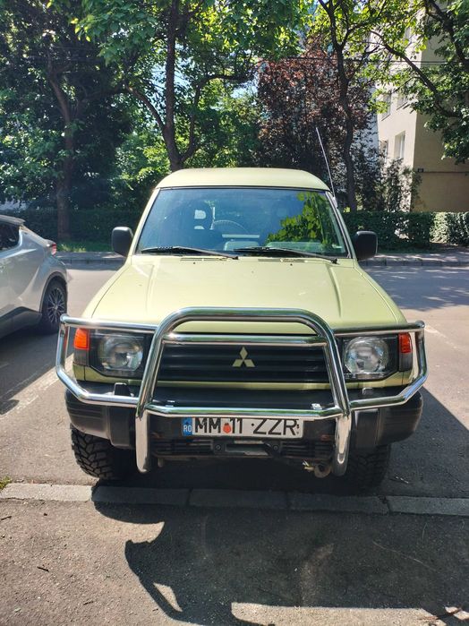 De vânzare Pajero scurt