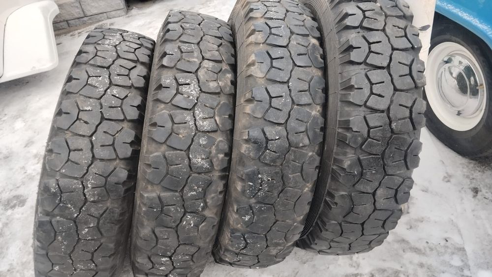 Продам резину  9 /r20