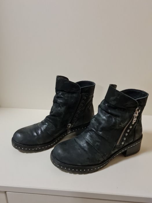 Боти от естествена кожа на GiAnni