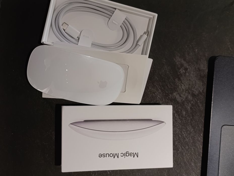мышка MacBook с камплектом в каробке