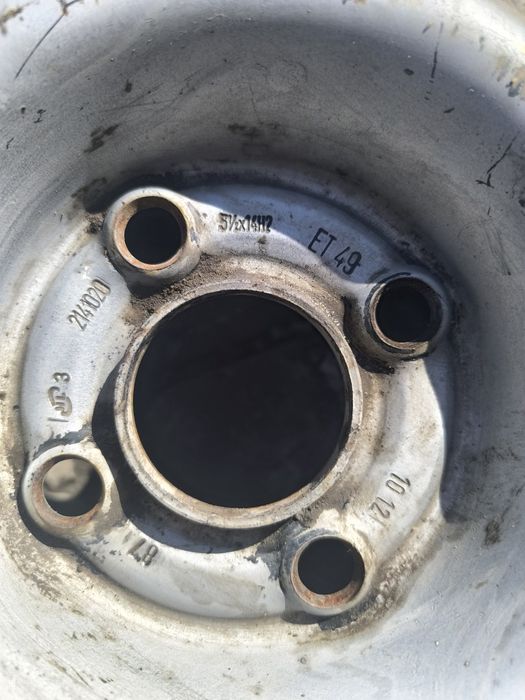 Продам штампованный диск R14