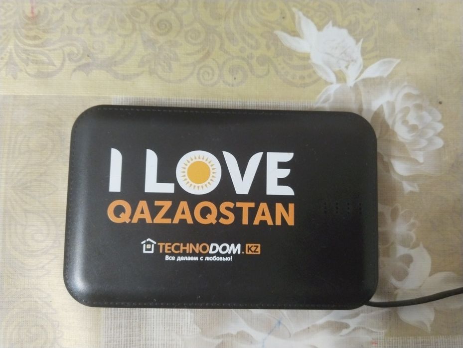 Продам карманную зарядку