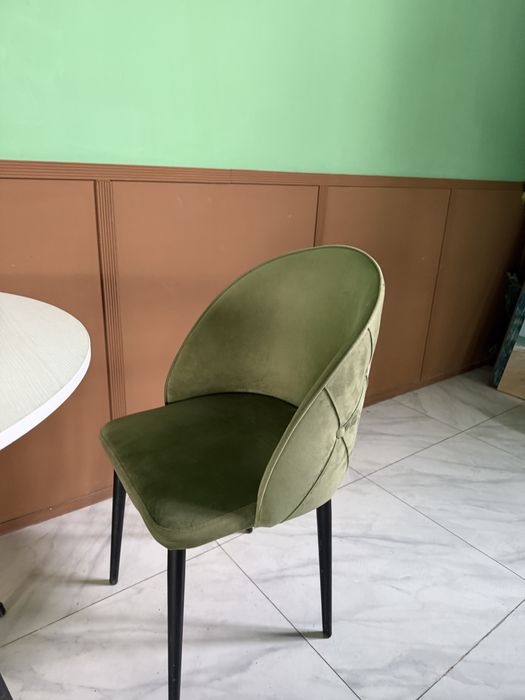 Столь стуля новый