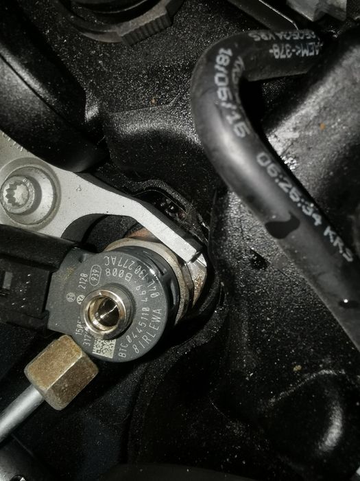 Injector injectoare pompa rampa 2.0 tdi CUV vw tiguan 2015 facelift