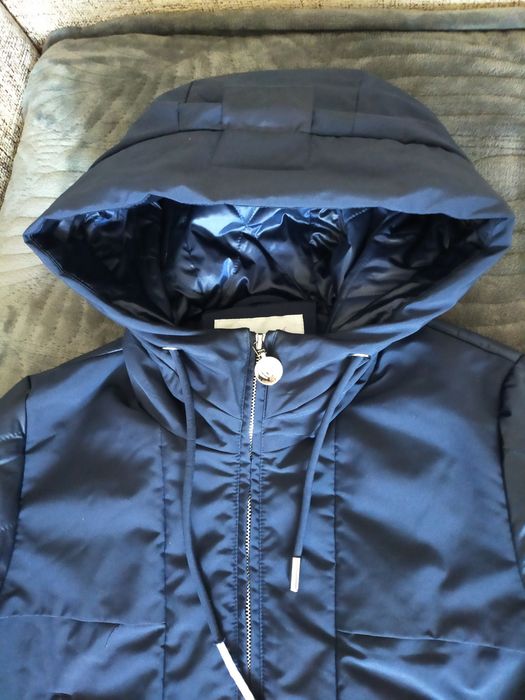 Куртка весна на девочку