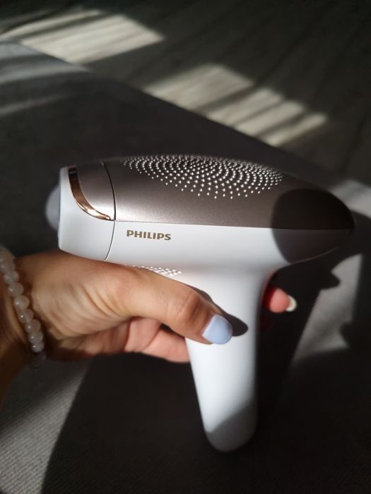 Фотоепилатор Phillips Lumea