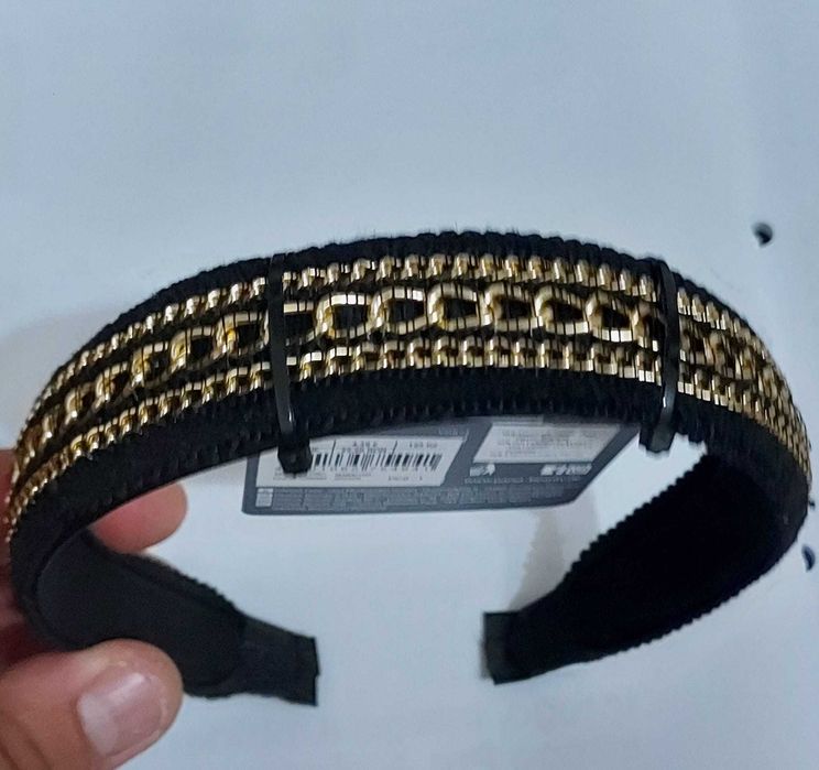 Accesoriile pentru par PARSA