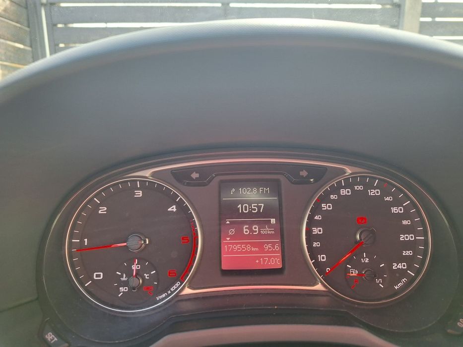 Vand Audi A1 1.6 TDI 2013
