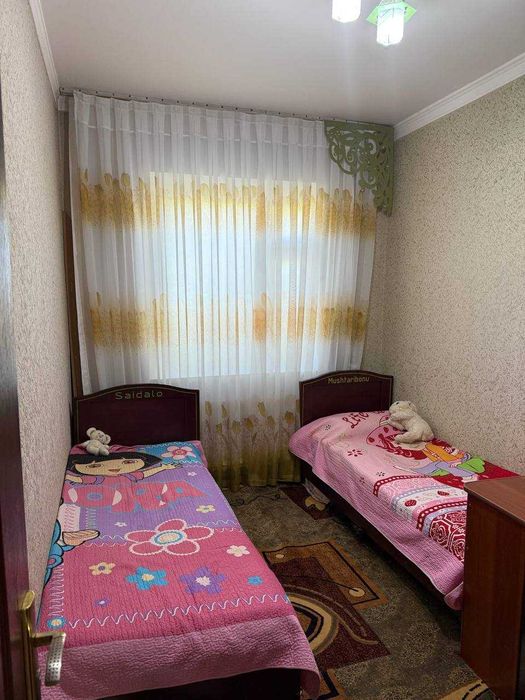 Коракамиш Галаба боги олдида 3 хона сотилади уртача ремонт