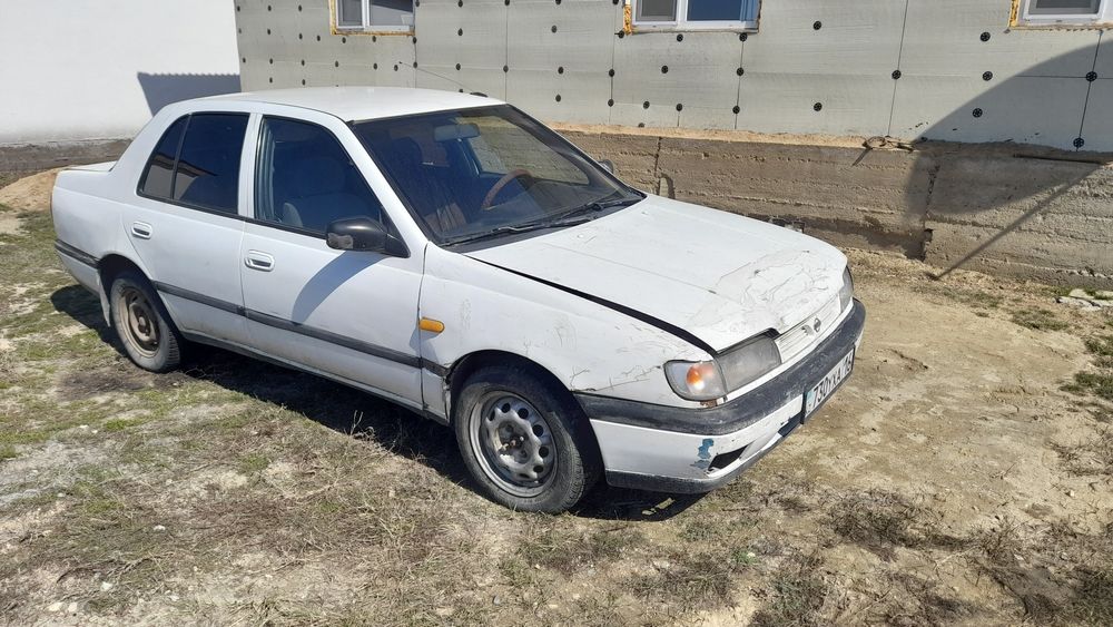 Продаю ниссан сани