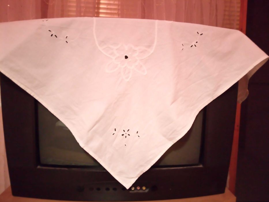 ТЕЛЕВИЗОР в отлично състояние.