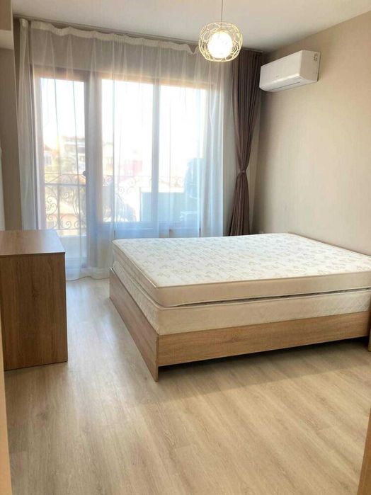 Двустаен апартамент в Христо Смирненски