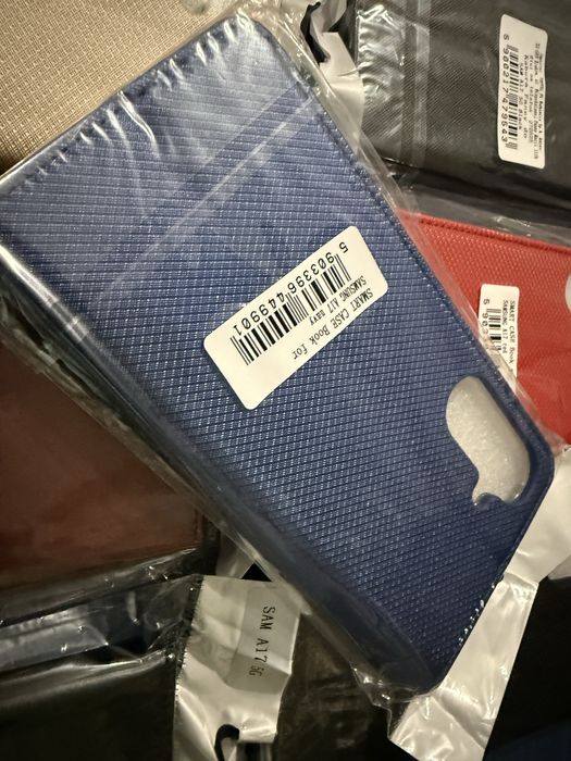 Samsung Galaxy A17 тефтери със силиконово легло