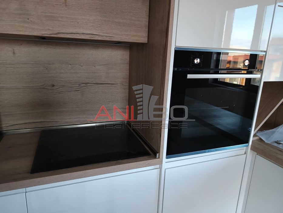 Продава се Тристаен апартамент в Варна, Галата - 82 кв.м за 996 €/кв.м - Снимка #5
