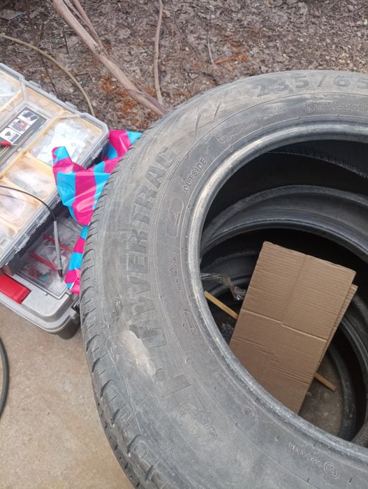 Шины летние 235,65,17